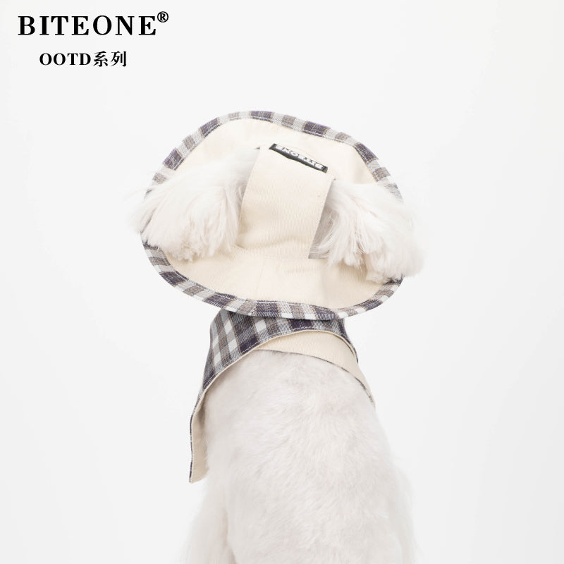 BITYONE [Hat and Neck] Dog Autumn and Winter Accessories Checkered Design Pet Matching