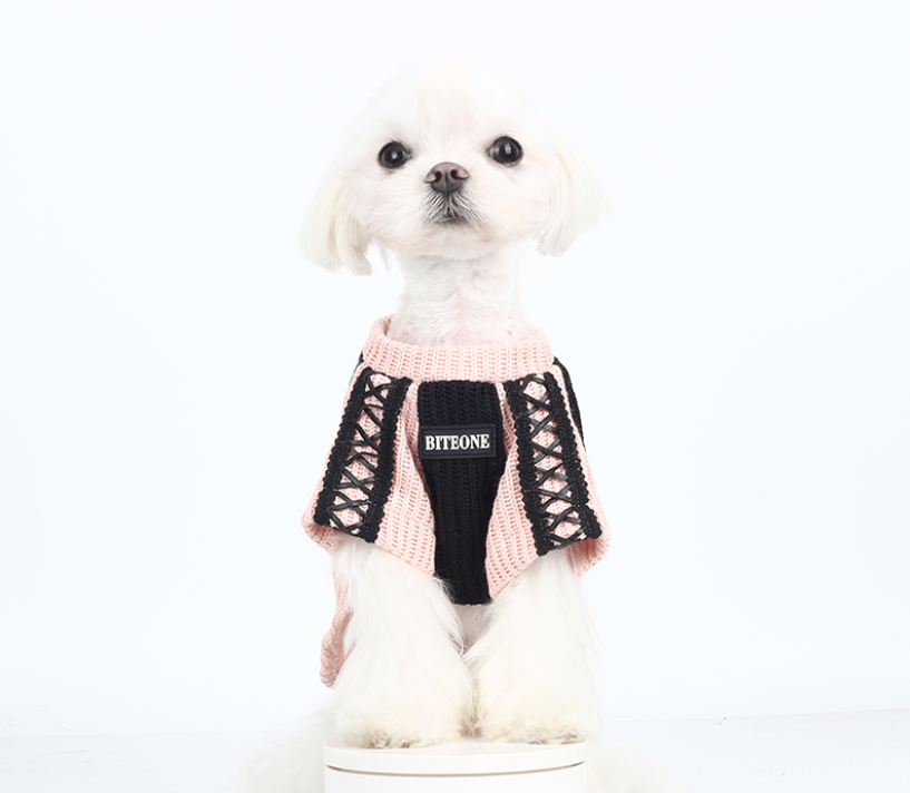 BITEONE Corduroy Pet Jacket – Trendy Street Style Autumn & Winter Outfit 2024 for Dogs and Cats